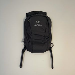 Arc’teryx Cambie 12L Backpack